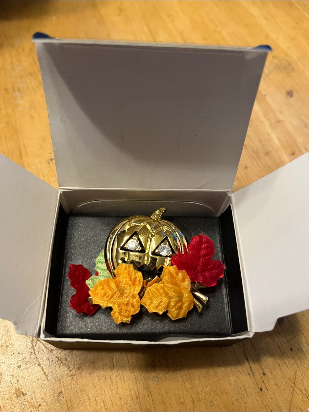 Avon Golden Pumpkin Pin Brooch with Red and Orange Leaf Accents Vintage New
